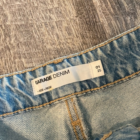 Women’s Garage Shorts size 1 - Picture 3 of 3